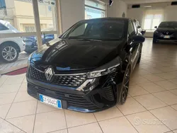 Nero Usata 2024 Renault Clio V Esprit Alpine Tre volumi | 16.900 € (Cara)