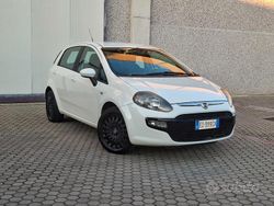 Bianco Usata 2011 Fiat Punto Evo Dynamic Due volumi | 3900 € (Ottimo prezzo)