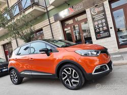 Arancione Usata 2014 Renault Captur SUV | 6490 € (Buon prezzo)