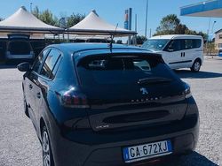 Nero Usata 2020 Peugeot 208 Allure Due volumi | 9500 € (Ottimo prezzo)