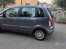 Grigio Usata 2011 Lancia Musa Monovolume | 4000 € (Buon prezzo)