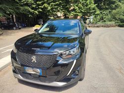 Nero Usata 2022 Peugeot 2008 Allure SUV | 19.000 € (Cara)