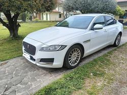 Bianco Usata 2016 Jaguar XF Tre volumi | 4300 €