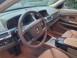 Blu Usata 2007 BMW 730 Tre volumi | 5500 €