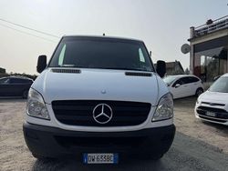 Bianco Usata 2009 Mercedes Sprinter Furgone | 11.000 € (Molto cara)