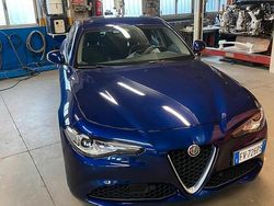 Blu Usata 2018 Alfa Romeo Giulia Tre volumi | 18.000 €