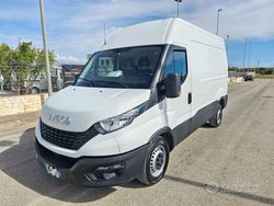 Bianco Usata 2020 Iveco Daily Furgone | 18.300 € (Super prezzo)