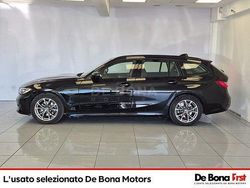 Nero Usata 2021 BMW 320 Luxury Line Station wagon | 25.890 € (Ottimo prezzo)