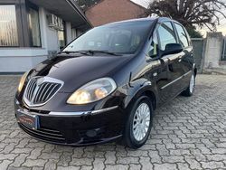 Nero Usata 2012 Lancia Musa Platinum Monovolume | 5900 € (Buon prezzo)