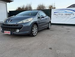 Verde Usata 2009 Peugeot 207 CC Cabrio | 4490 € (Buon prezzo)