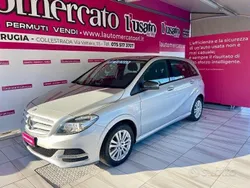Grigio metallizzato Usata 2015 Mercedes B200 Executive Monovolume | 11.900 € (Buon prezzo)