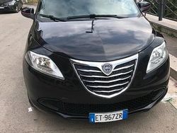 Nero Usata 2015 Lancia Ypsilon Due volumi | 5500 € (Buon prezzo)