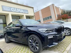 Carbon black metallizzato Usata 2020 BMW X6 M Sport SUV | 51.800 € (Ottimo prezzo)