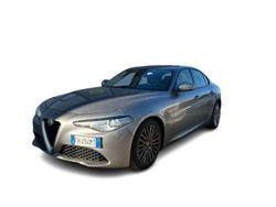 Grigio scuro Usata 2017 Alfa Romeo Giulia Super Tre volumi | 17.950 € (Ottimo prezzo)