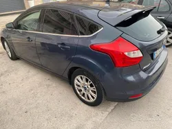 Usata 2011 Ford Focus Titanium Tre volumi | 2800 € (Ottimo prezzo)