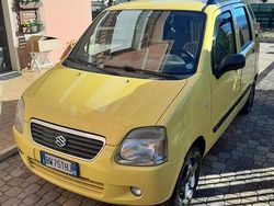 Giallo Usata 2002 Suzuki Wagon R+ Monovolume | 3300 € (Cara)