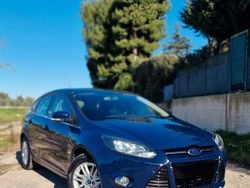 Usata 2014 Ford Focus Titanium Tre volumi | 4700 € (Buon prezzo)