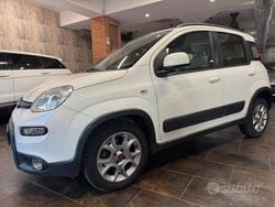 Bianco Usata 2014 Fiat Panda Trekking Tre volumi | 5900 € (Buon prezzo)