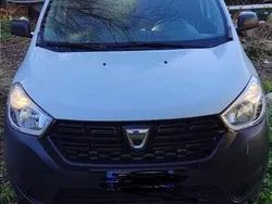 Usata 2019 Dacia Dokker Furgone | 15.000 € (Cara)