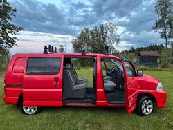 Rosso Usata 2006 Toyota HiAce Furgone | 1700 €