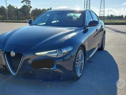 Blu Usata 2016 Alfa Romeo Giulia Tre volumi | 13.900 € (Molto cara)