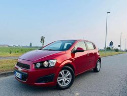 Usata 2013 Chevrolet Aveo LTZ Tre volumi | 4300 € (Buon prezzo)