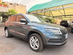 Grigio Usata 2021 Skoda Karoq Executive SUV | 19.599 € (Buon prezzo)