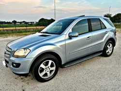 Grigio Usata 2008 Mercedes ML320 Premium SUV | 8500 € (Buon prezzo)