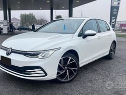 Bianco Usata 2020 VW Golf VII Executive Tre volumi | 18.990 € (Buon prezzo)