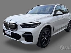 Bianco Usata 2022 BMW X5 M Sport SUV | 46.790 € (Ottimo prezzo)