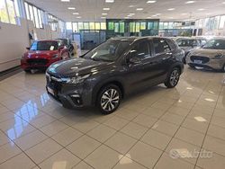 Grigio Usata 2024 Suzuki SX4 S-Cross SUV | 29.500 € (Buon prezzo)