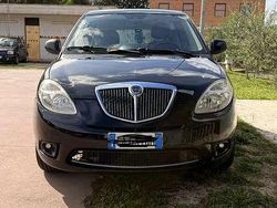 Usata 2010 Lancia Ypsilon Due volumi | 3200 € (Buon prezzo)