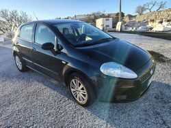 Usata 2009 Fiat Grande Punto Dynamic Due volumi | 4000 € (Buon prezzo)