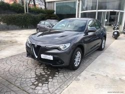 Grigio Usata 2018 Alfa Romeo Stelvio SUV | 16.890 € (Ottimo prezzo)