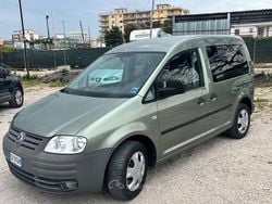 Verde Usata 2010 VW Caddy Maxi Monovolume | 4990 € (Ottimo prezzo)