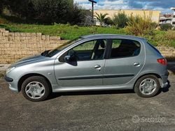 Grigio Usata 2003 Peugeot 206 Due volumi | 2000 € (Buon prezzo)