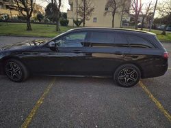 Usata 2022 Mercedes E300 Premium Plus Station wagon | 36.200 € (Buon prezzo)