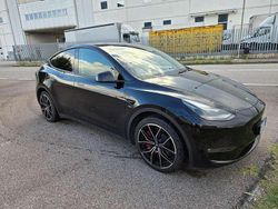 Nero Usata 2023 Tesla Model Y Long Range AWD SUV | 35.900 € (Ottimo prezzo)