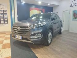 Blu/azzurro Usata 2016 Hyundai Tucson SUV | 10.900 € (Buon prezzo)