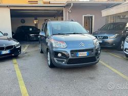 Grigio Usata 2012 Citroën C3 Picasso Exclusive Monovolume | 4999 € (Buon prezzo)