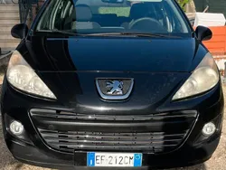 Usata 2010 Peugeot 207 Tre volumi | 3000 € (Super prezzo)
