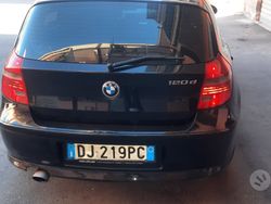 Nero Usata 2007 BMW 120 Due volumi | 3999 € (Buon prezzo)