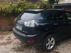 Usata 2007 Lexus RX400h SUV | 7900 €