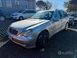 Usata 2004 Mercedes C220 Avantgarde Station wagon | 2500 € (Buon prezzo)