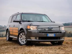 Grigio Usata 2009 Ford Flex SUV | 16.500 €