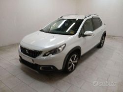 Bianco Usata 2017 Peugeot 2008 Allure SUV | 10.990 € (Buon prezzo)