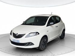 Bianco neve Usata 2024 Lancia Ypsilon Due volumi | 13.900 € (Buon prezzo)