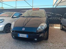 Blu Usata 2017 Fiat Punto Street Due volumi | 5200 € (Buon prezzo)
