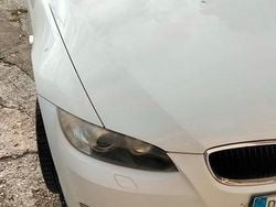Bianco Usata 2009 BMW 320 Coupé | 5900 € (Buon prezzo)