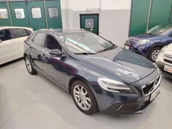 Blu mezzanotte metallizzato Usata 2019 Volvo V40 CC Plus Station wagon | 11.500 € (Ottimo prezzo)